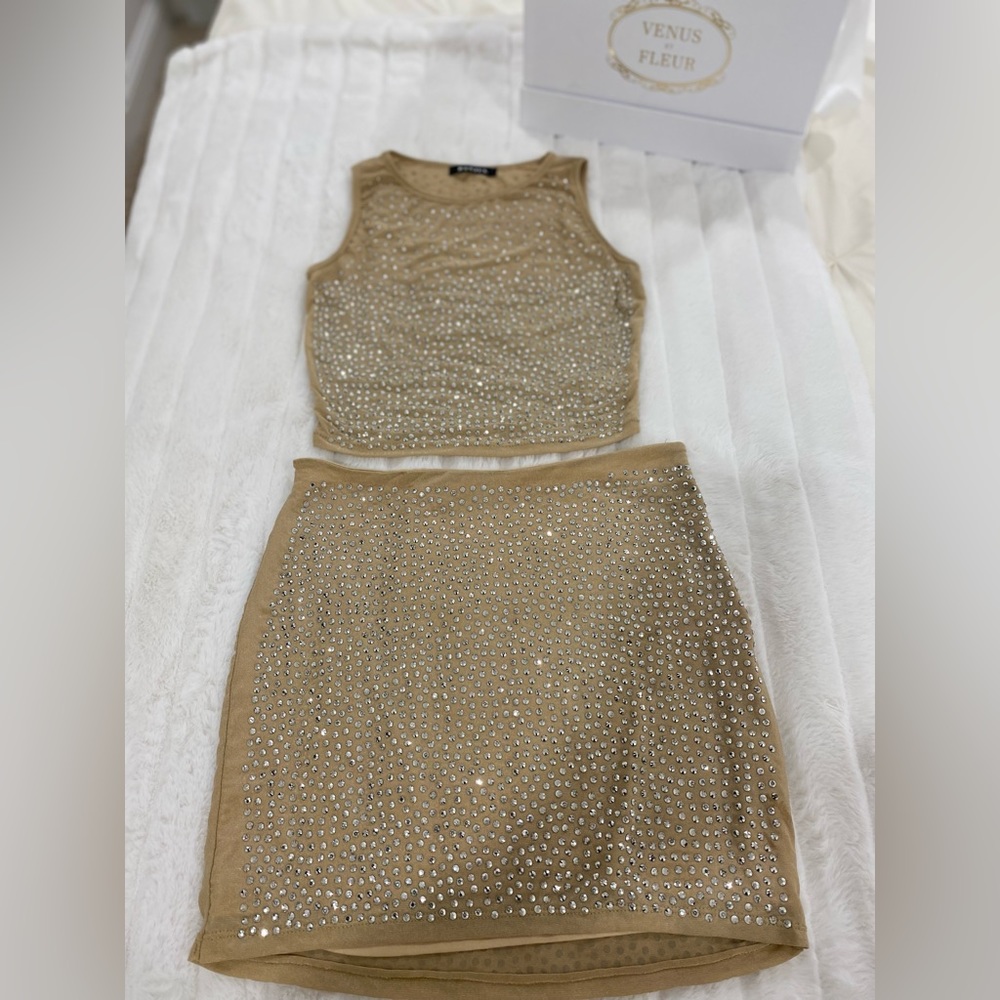 Two Piece Sequin Set, Banjul Size Small